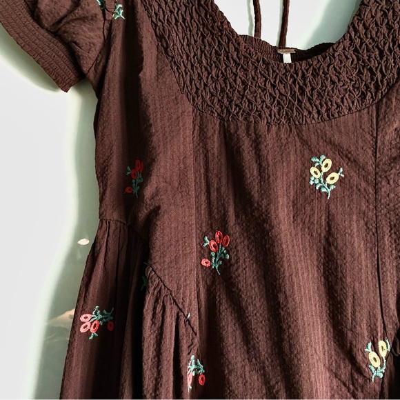 Free People Maisie Floral Embroidered Midi Dress in Brown Combo Size M NWT - Picture 8 of 14